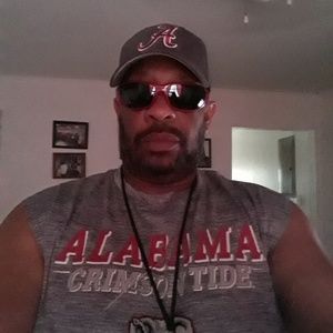 Meet your Posher, Cornelius